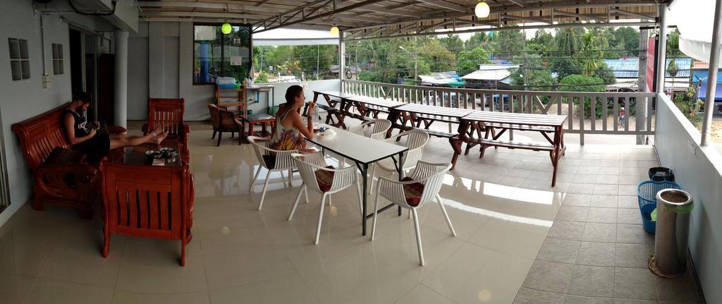 The Metallic Hostel Ko Lanta Zewnętrze zdjęcie